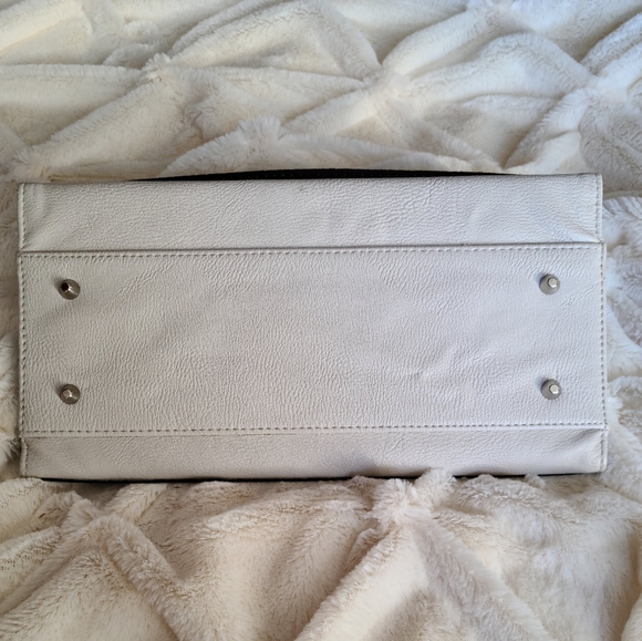 MICHE medium tri-fold purse shell - Picture 2 of 2